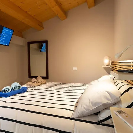 A Casa Di Nonna Elisa Nocleg ze śniadaniem 3*